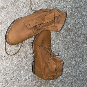 Steve Madden Tan Leather Lace-up Booties